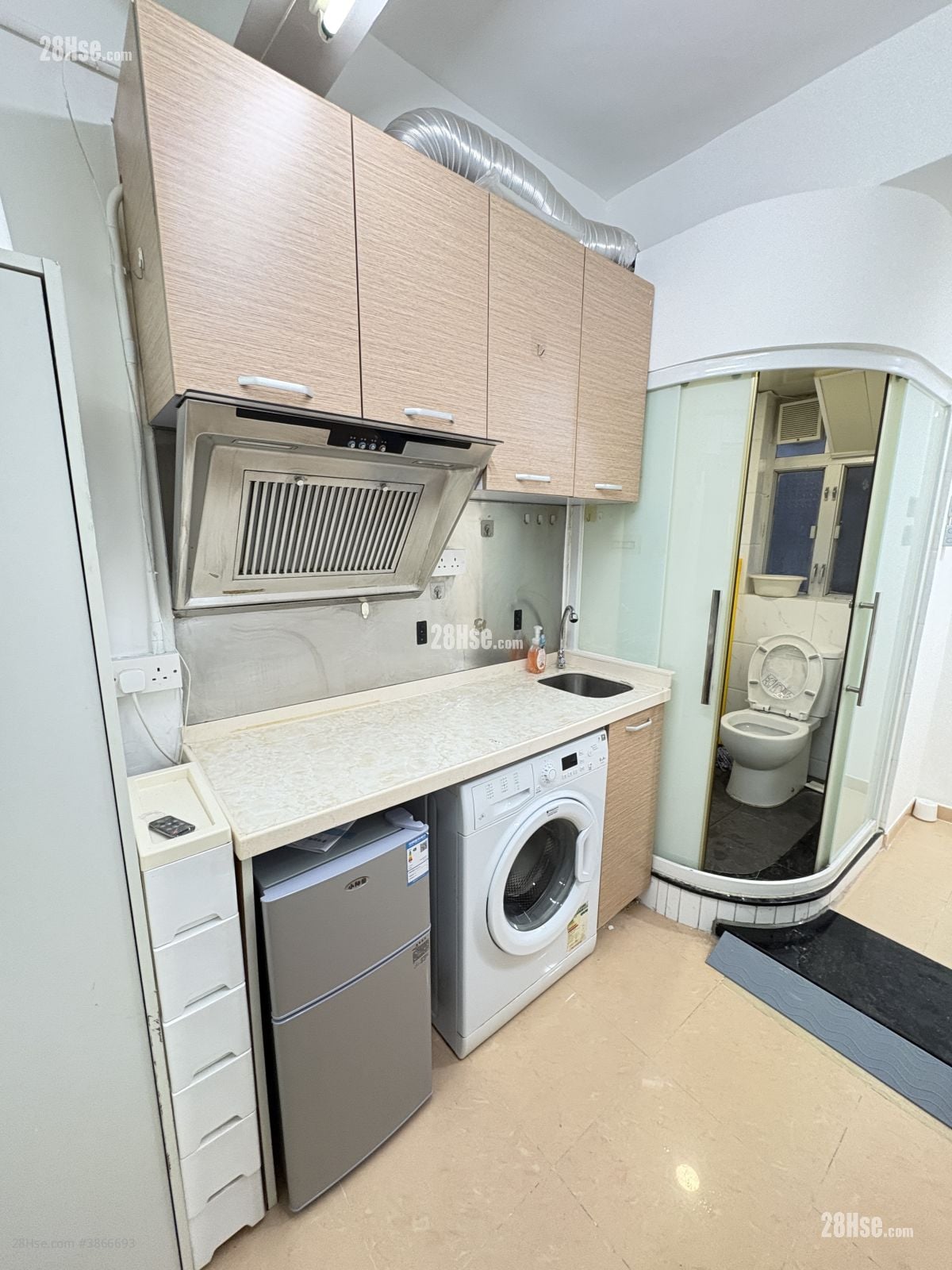 Whitty Street Court Rental 1 Bedroom , 1 Bathroom 120 ft²