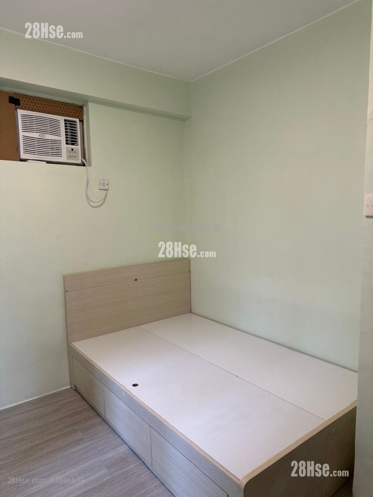 Oceanic Building Rental 2 Bedrooms , 1 Bathroom 445 ft²
