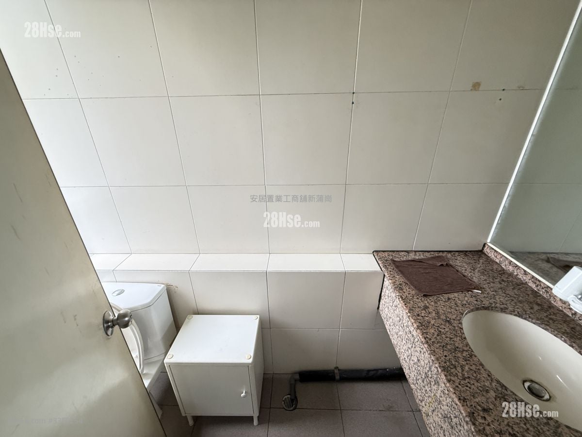 New Tech Plaza Rental