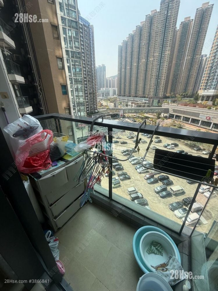 The Wings Sell 3 Bedrooms , 2 Bathrooms 649 ft²