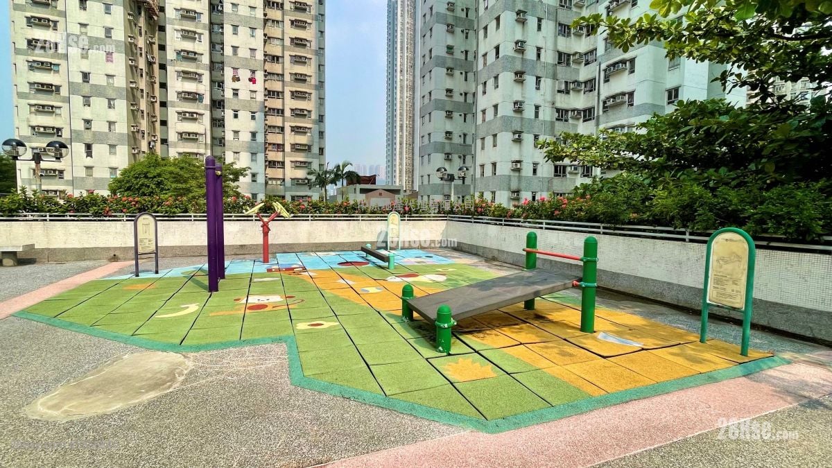 Serene Garden Sell 3 Bedrooms , 1 Bathroom 590 ft²