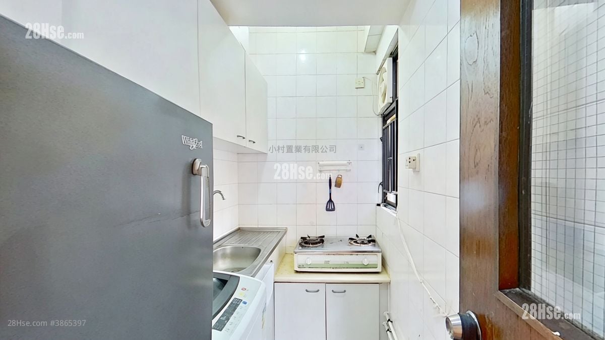 kitchen: Wo Yick Mansion Rental 2 Bedrooms , 1 Bathroom 335 ft²