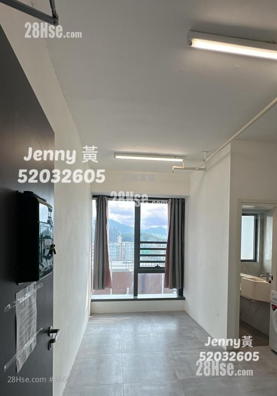 Khora Sell 1 Toilet 273 ft²