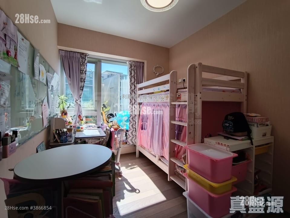 富豪山峯 售盘 4 房 1,623 平方尺