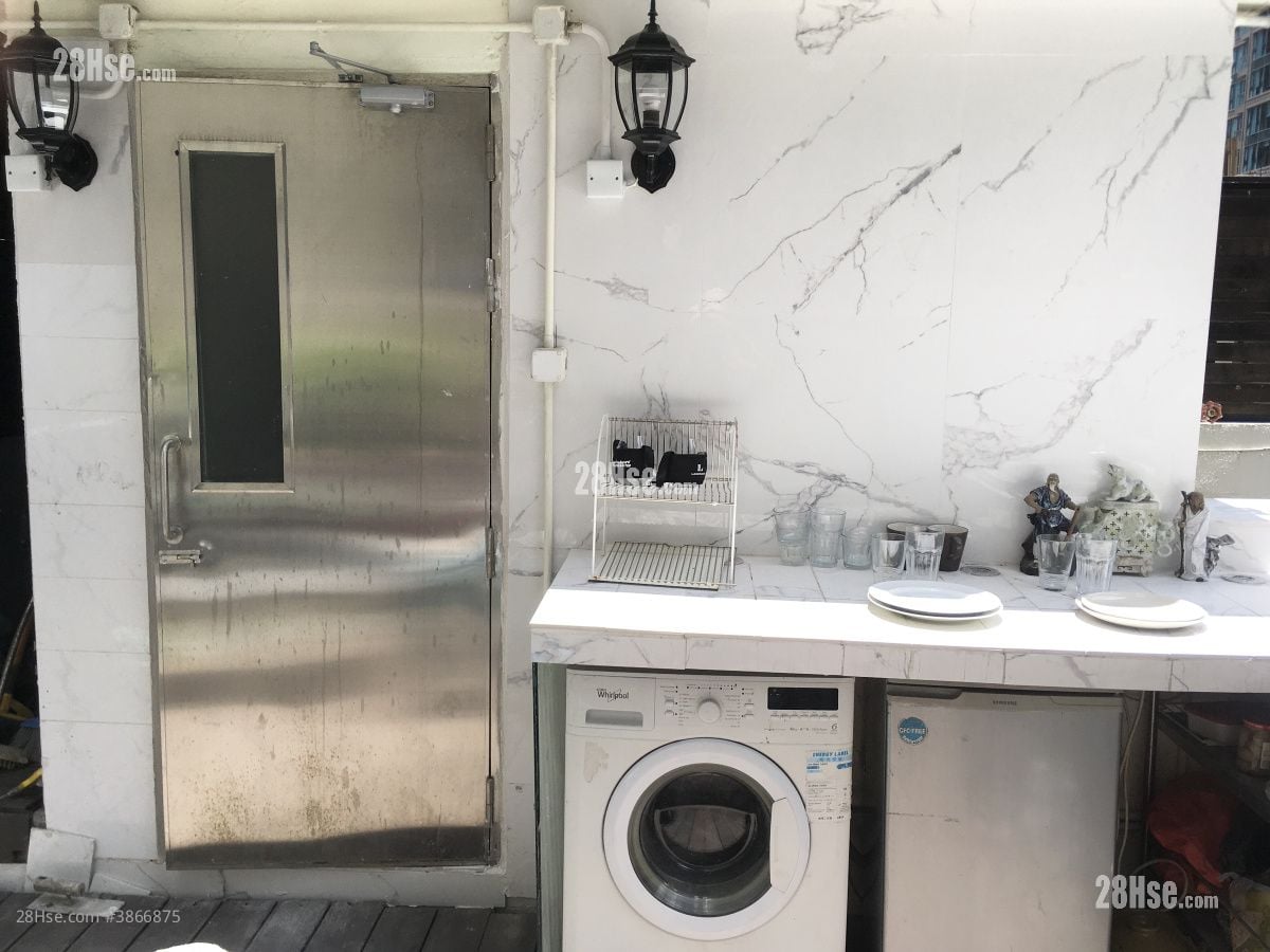 Soho Nice Decor With Rooftop Rental 1 Bedroom , 1 Bathroom 650 ft²