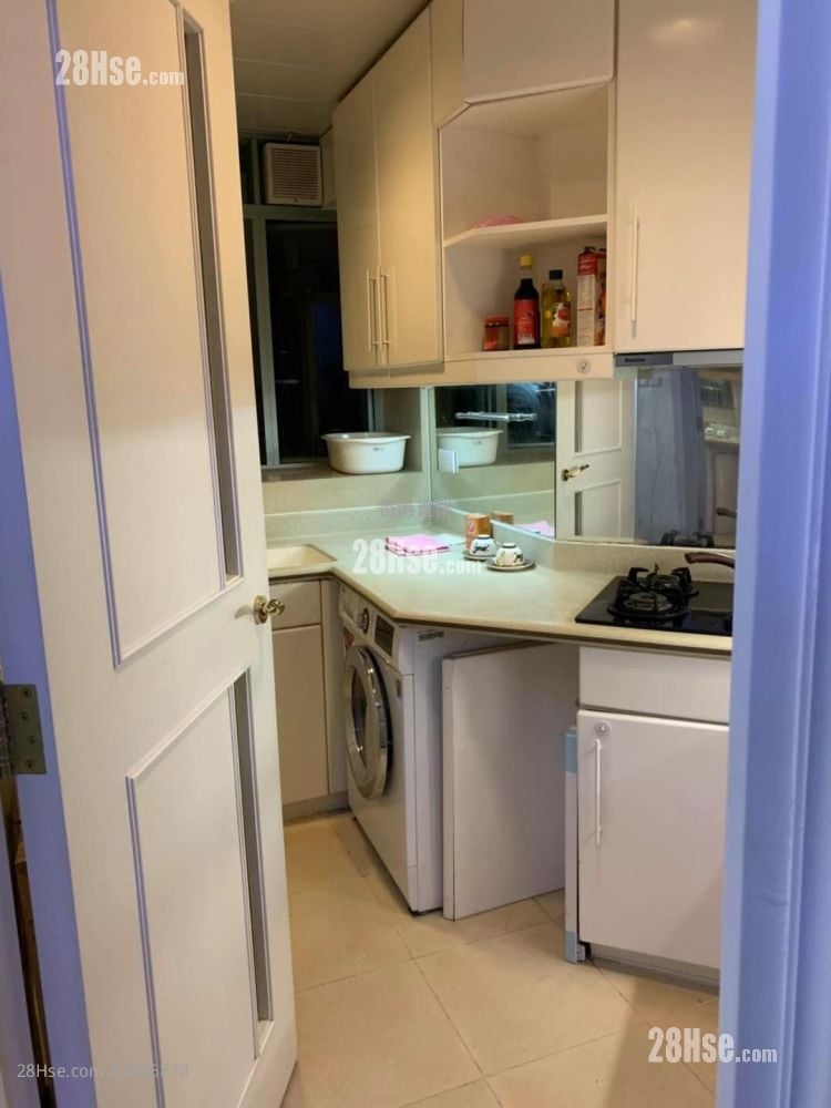 The Victoria Towers Rental 2 Bedrooms , 1 Bathroom 548 ft²