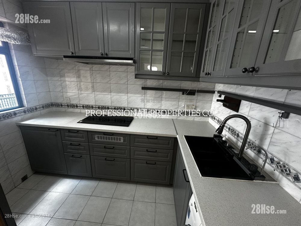Prosperous Height Sell 3 Bedrooms , 2 Bathrooms 764 ft²
