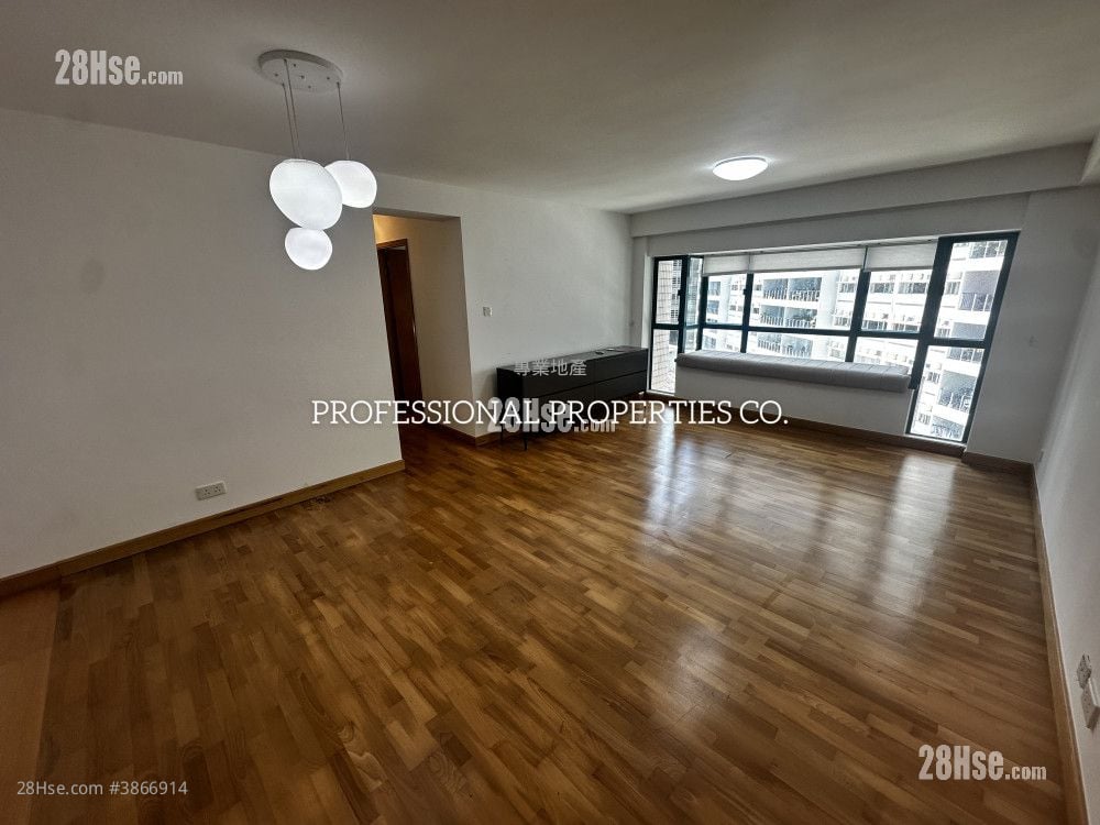 Prosperous Height Sell 3 Bedrooms , 2 Bathrooms 764 ft²