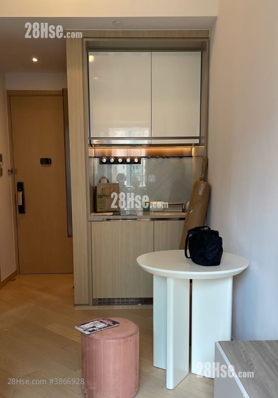 Manor Hill Rental 1 Bedroom , 1 Bathroom 290 ft²