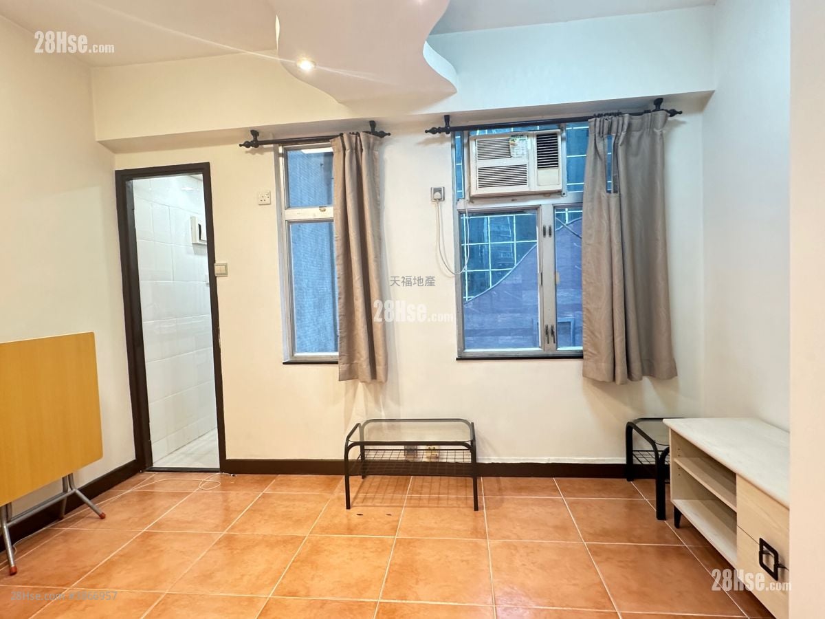 Man Shek Building Sell Studio 246 ft²