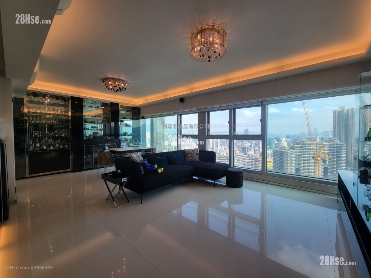 The Waterfront Sell 4 Bedrooms , 3 Bathrooms 1,580 ft²