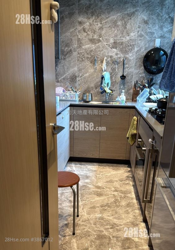 瓏珀山 租盤 3 房 , 2 浴室 974 平方呎