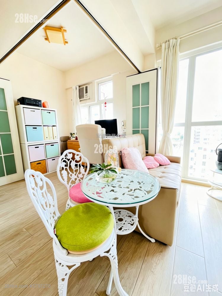 Yee Fung Building Sell 3 Bedrooms , 1 Bathroom 541 ft²