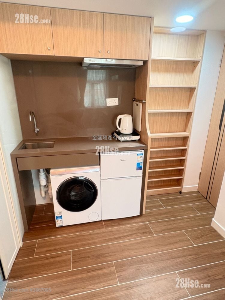 Apartment Rental 1 Bathroom 140 ft²
