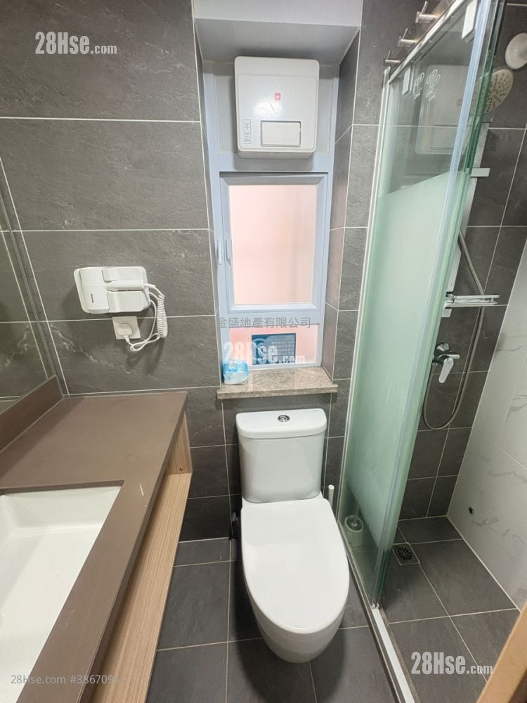 Apartment Rental 1 Bathroom 140 ft²