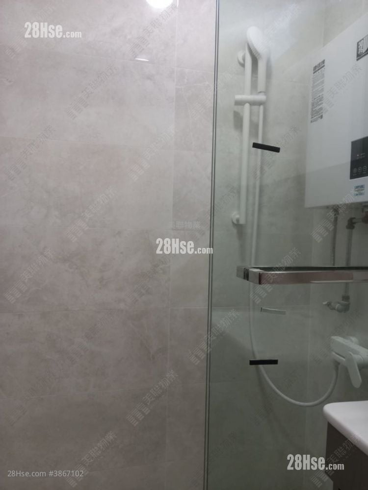 Ho Ming Court Sell 2 Bedrooms , 1 Bathroom 443 ft²