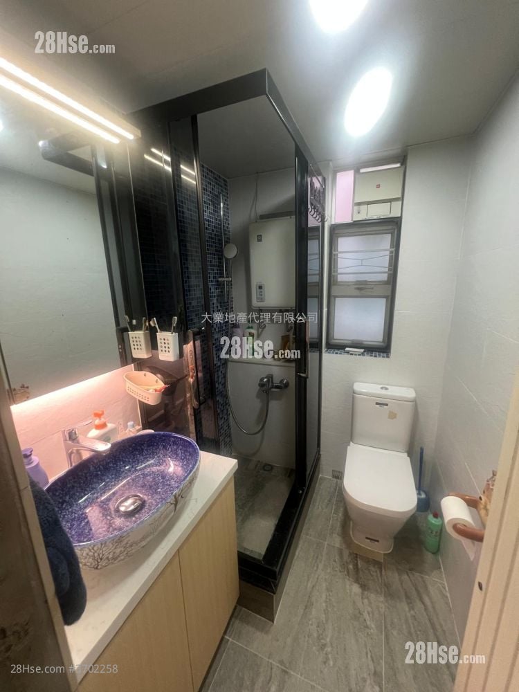 Village Sell 3 Bedrooms , 2 Bathrooms