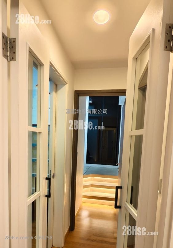 Heya Crystal Rental 2 Bedrooms , 1 Bathroom 482 ft²