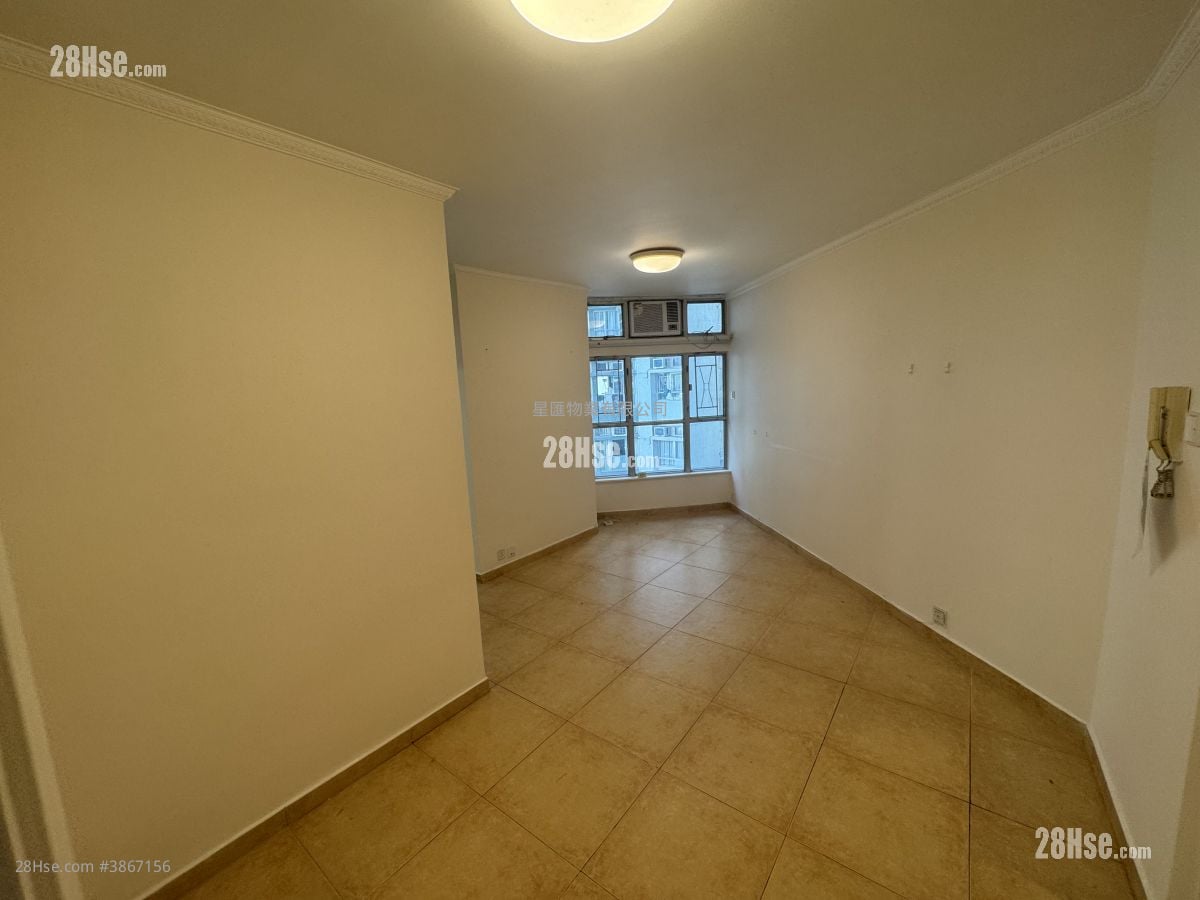 Whampoa Garden Rental 2 Bedrooms , 1 Bathroom 389 ft²