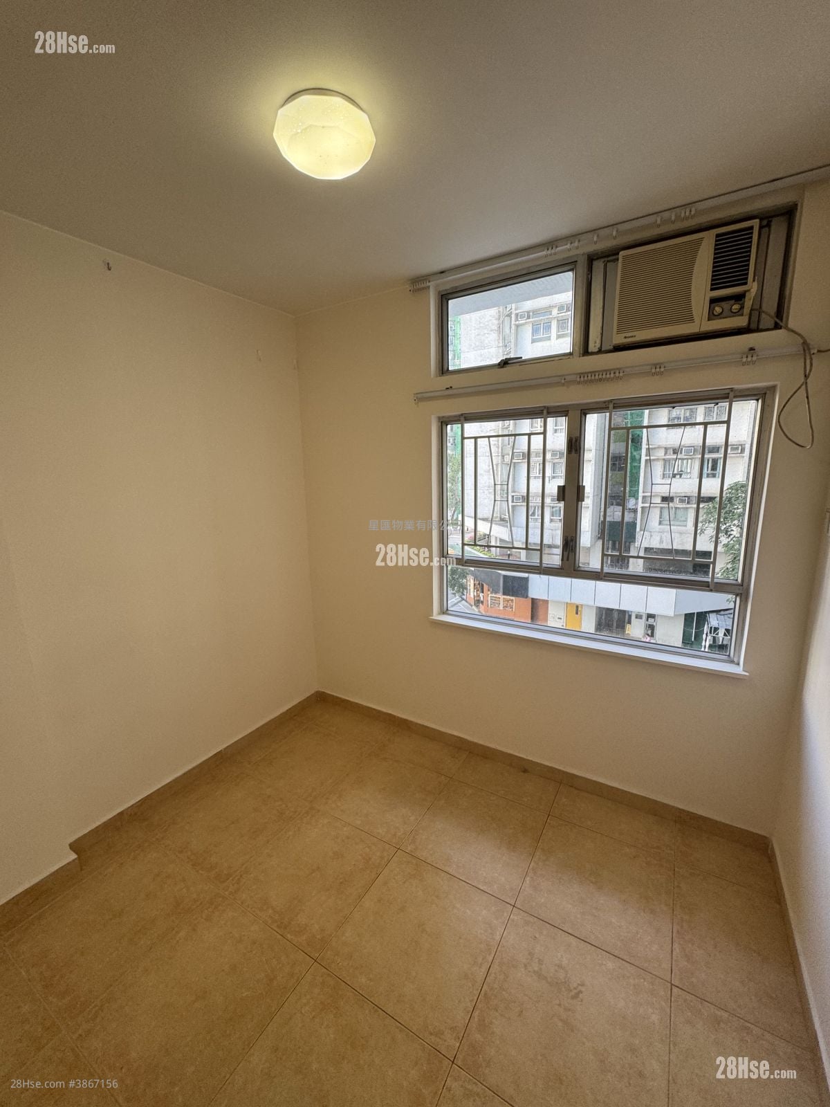 Whampoa Garden Rental 2 Bedrooms , 1 Bathroom 389 ft²
