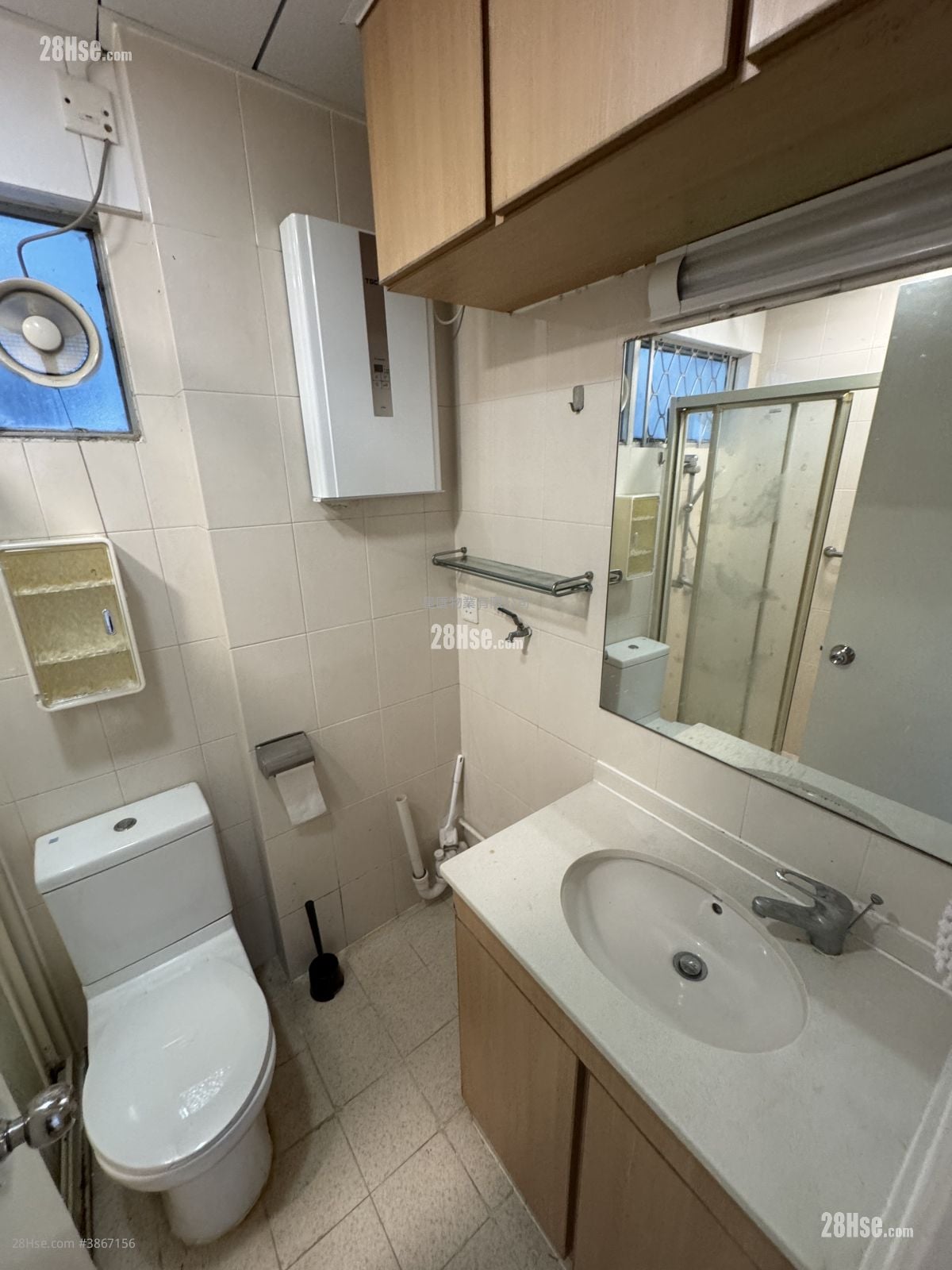 Whampoa Garden Rental 2 Bedrooms , 1 Bathroom 389 ft²