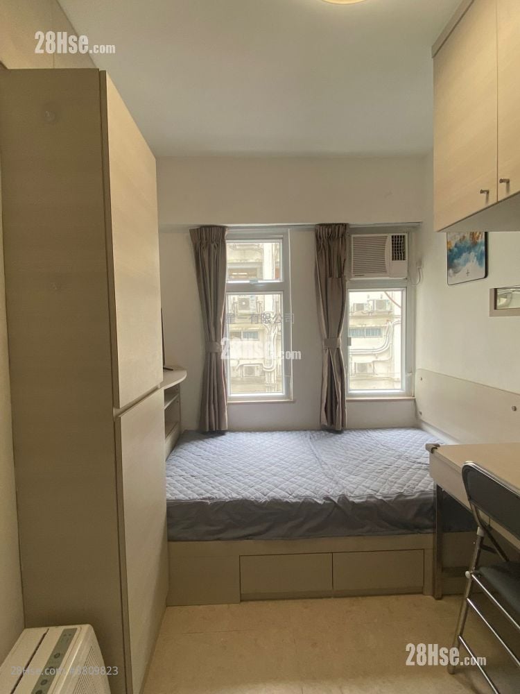 Triumph Court Rental Studio , 1 Bathroom 150 ft²
