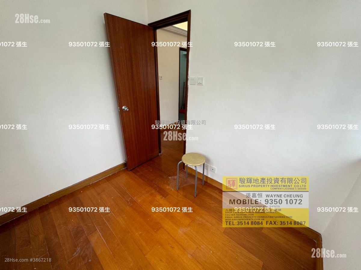 Tung Yu Building Rental 2 Bedrooms , 1 Bathroom 302 ft²