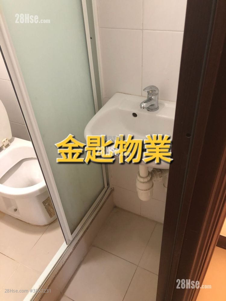 华新大厦 售盘 2 房 , 1 浴室 346 平方尺