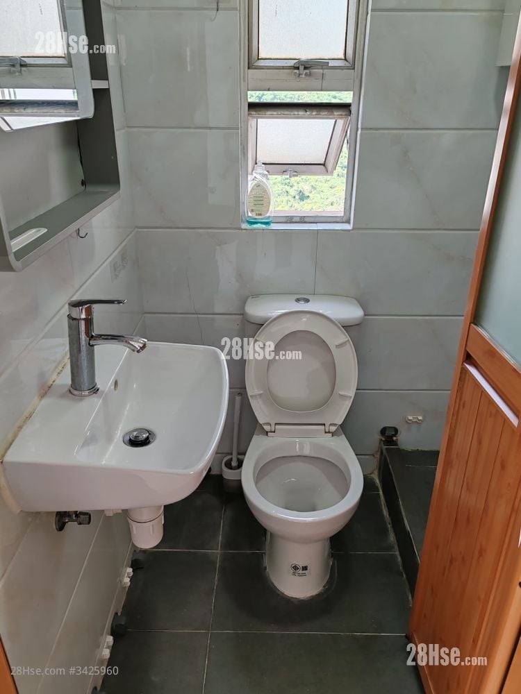 Lai Bo Building Rental 1 Bedroom , 1 Bathroom 248 ft²