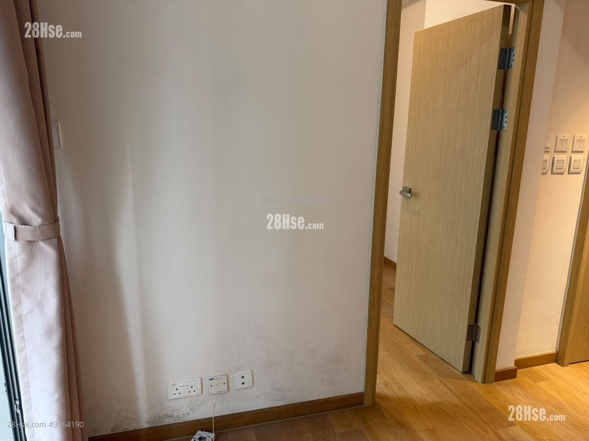 The Astro Sell 1 Bedroom , 1 Bathroom 238 ft²