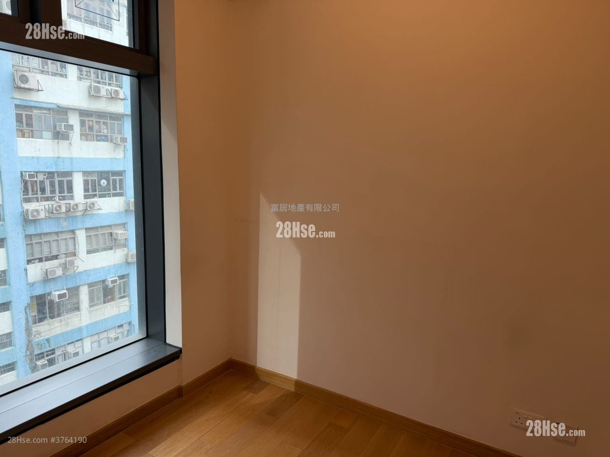 The Astro Sell 1 Bedroom , 1 Bathroom 238 ft²