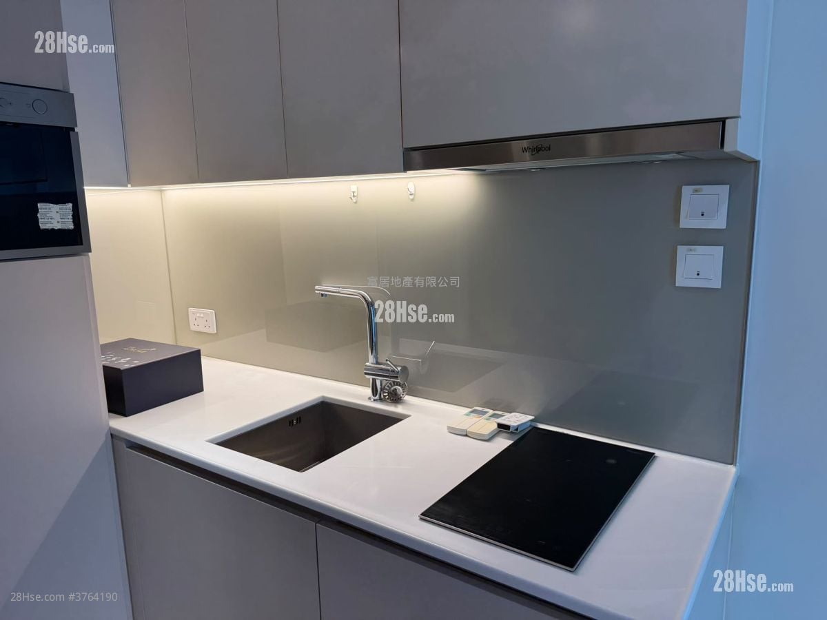 The Astro Sell 1 Bedroom , 1 Bathroom 238 ft²