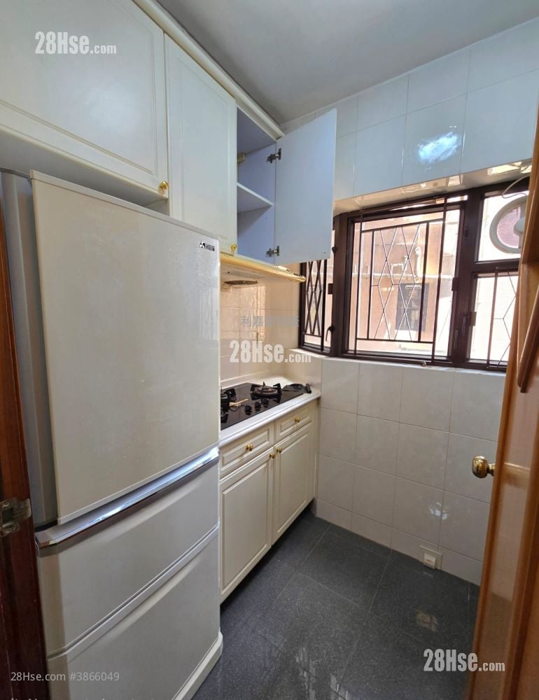 Chelsea Heights Rental 2 Bedrooms , 1 Bathroom 520 ft²