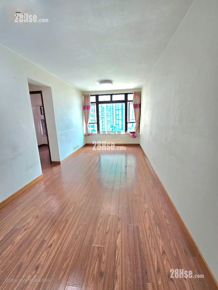 Chelsea Heights Rental 2 Bedrooms , 1 Bathroom 520 ft²