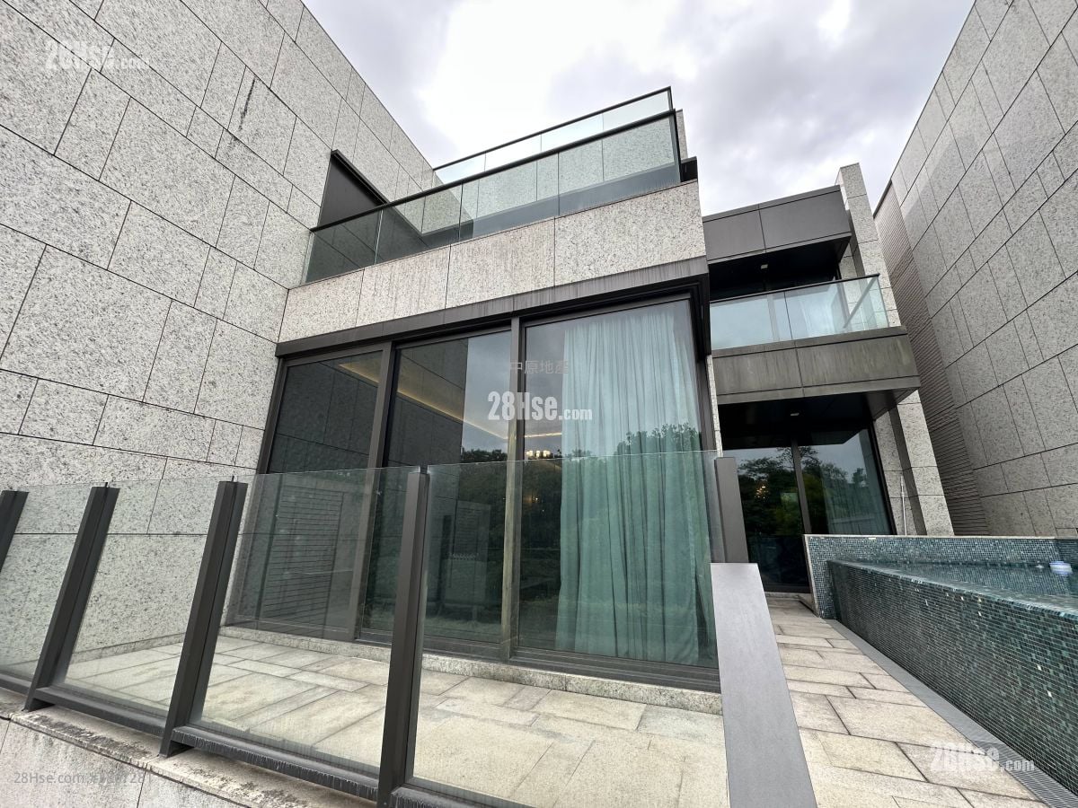 Peak Castle Sell 3 Bedrooms , 4 Bathrooms 2,836 ft²