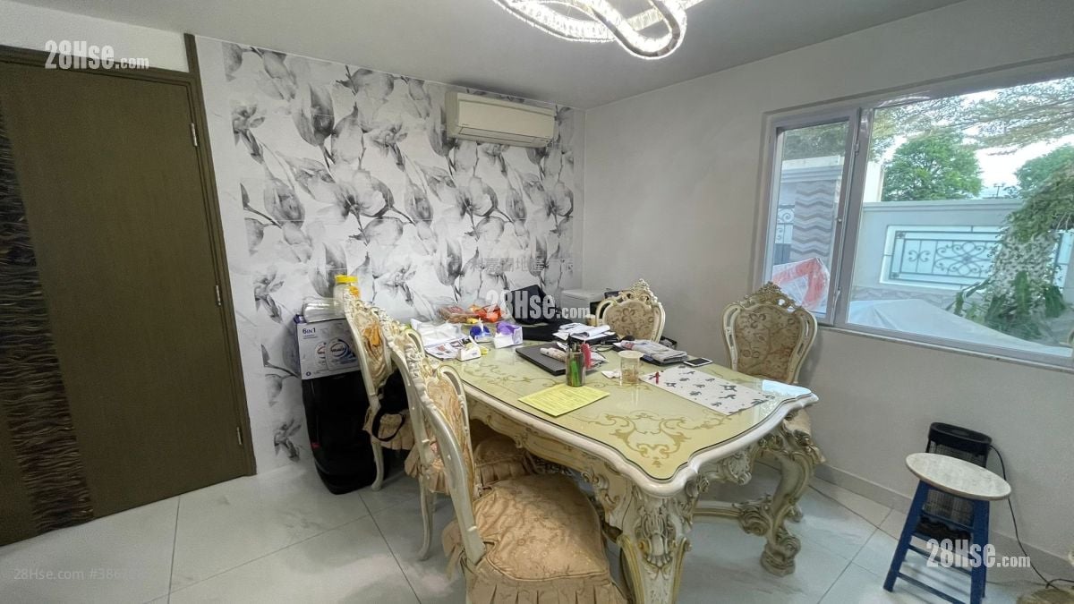 Fairview Park Sell 2 Bedrooms 1,035 ft²