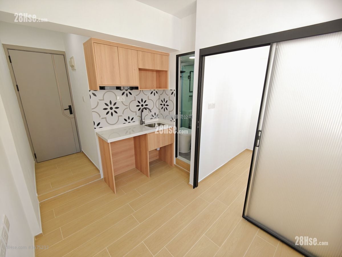 Wharf Mansion Rental 1 Bedroom , 1 Bathroom 140 ft²