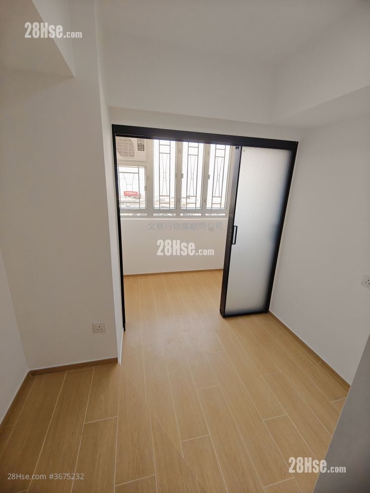 Wharf Mansion Rental 1 Bedroom , 1 Bathroom 140 ft²