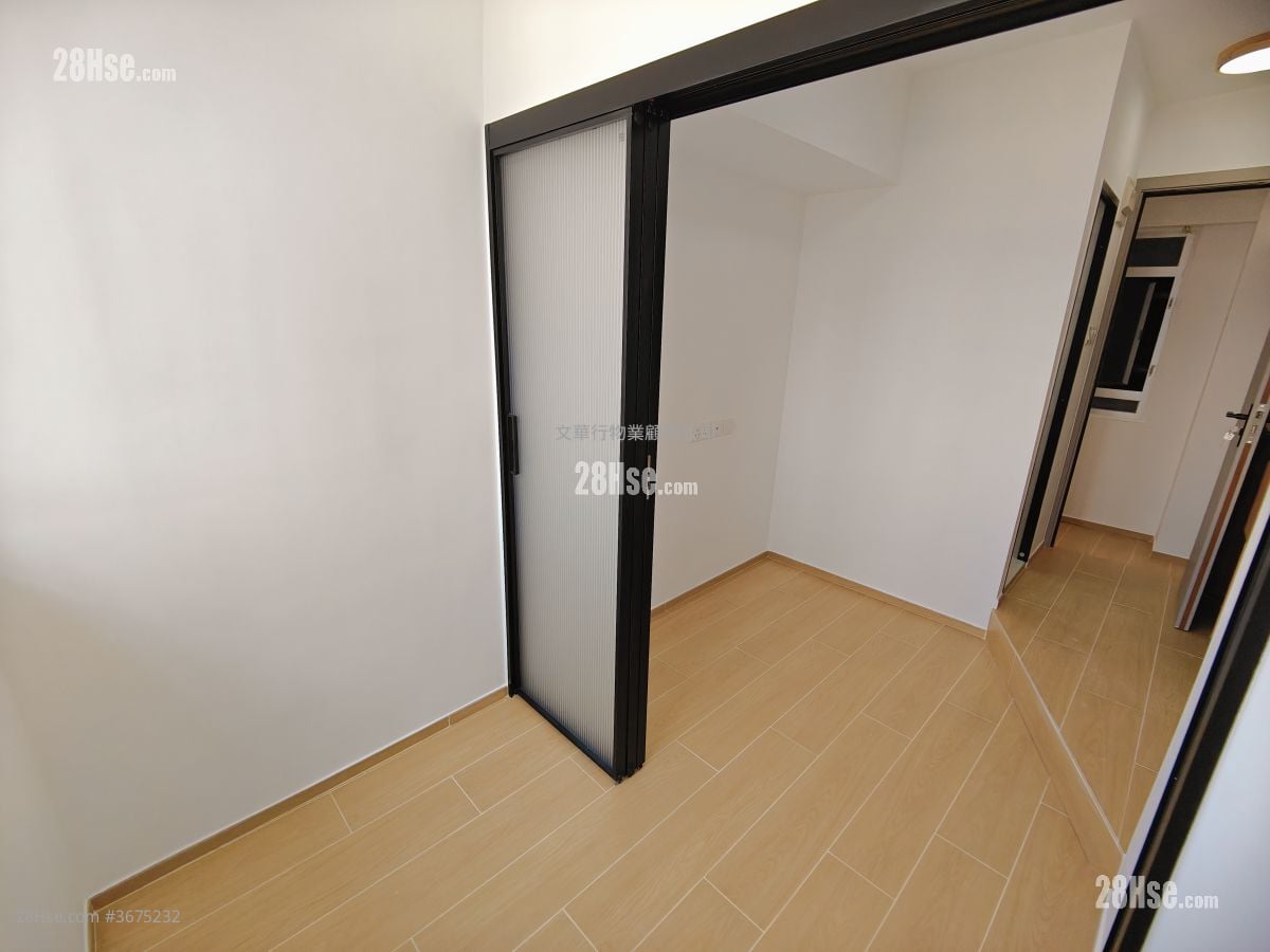 Wharf Mansion Rental 1 Bedroom , 1 Bathroom 140 ft²