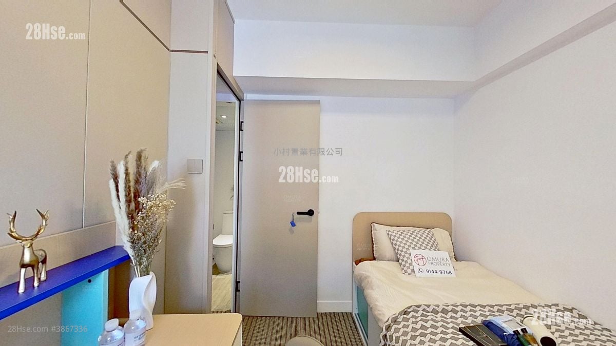 bedroom 2: 147-151 King's Road Rental Studio , 1 Bathroom 200 ft²