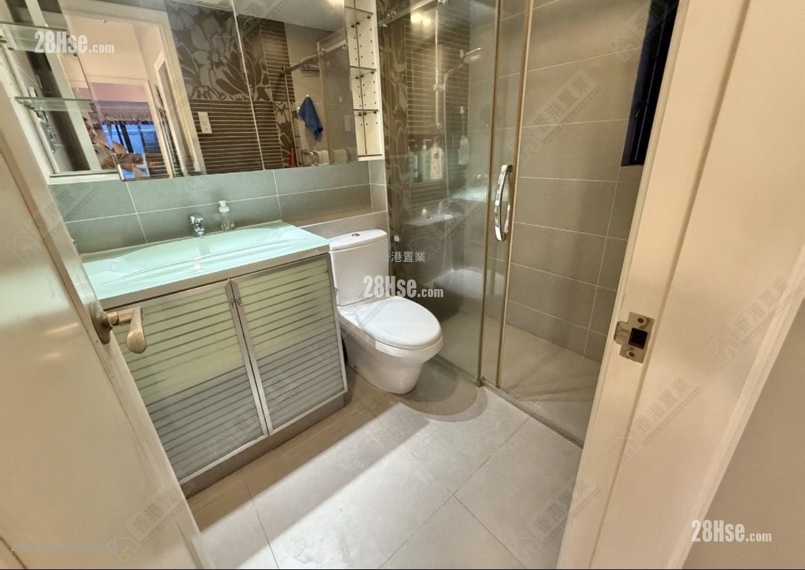 Park Island Sell 2 Bedrooms 583 ft²