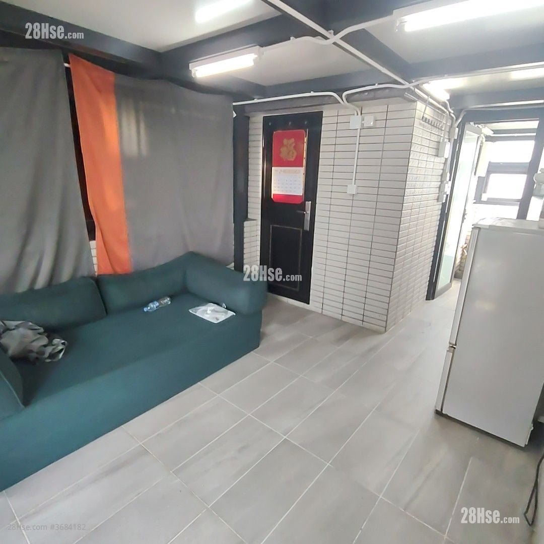 Village Rental 400 ft²