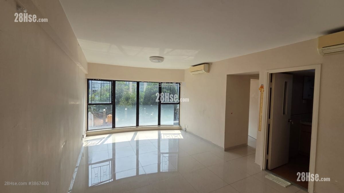 Parc Regal Rental 3 Bedrooms , 2 Bathrooms 685 ft²