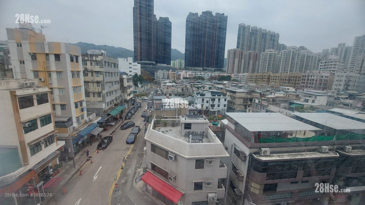 Chinese Mansion Sell 2 Bedrooms , 1 Bathroom 363 ft²