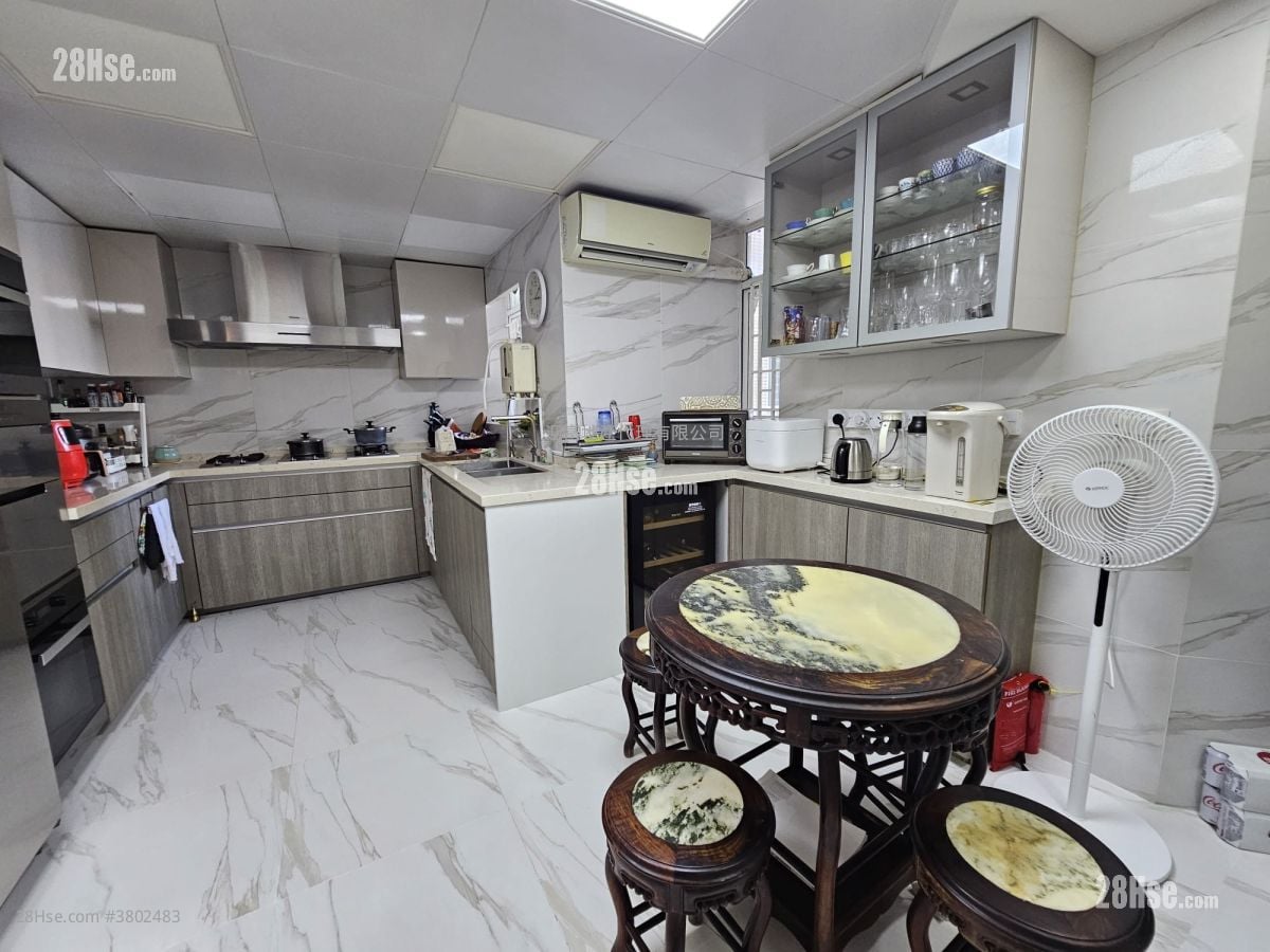 Laguna Verde Rental 5+ Bedrooms , 3 Bathrooms 2,196 ft²