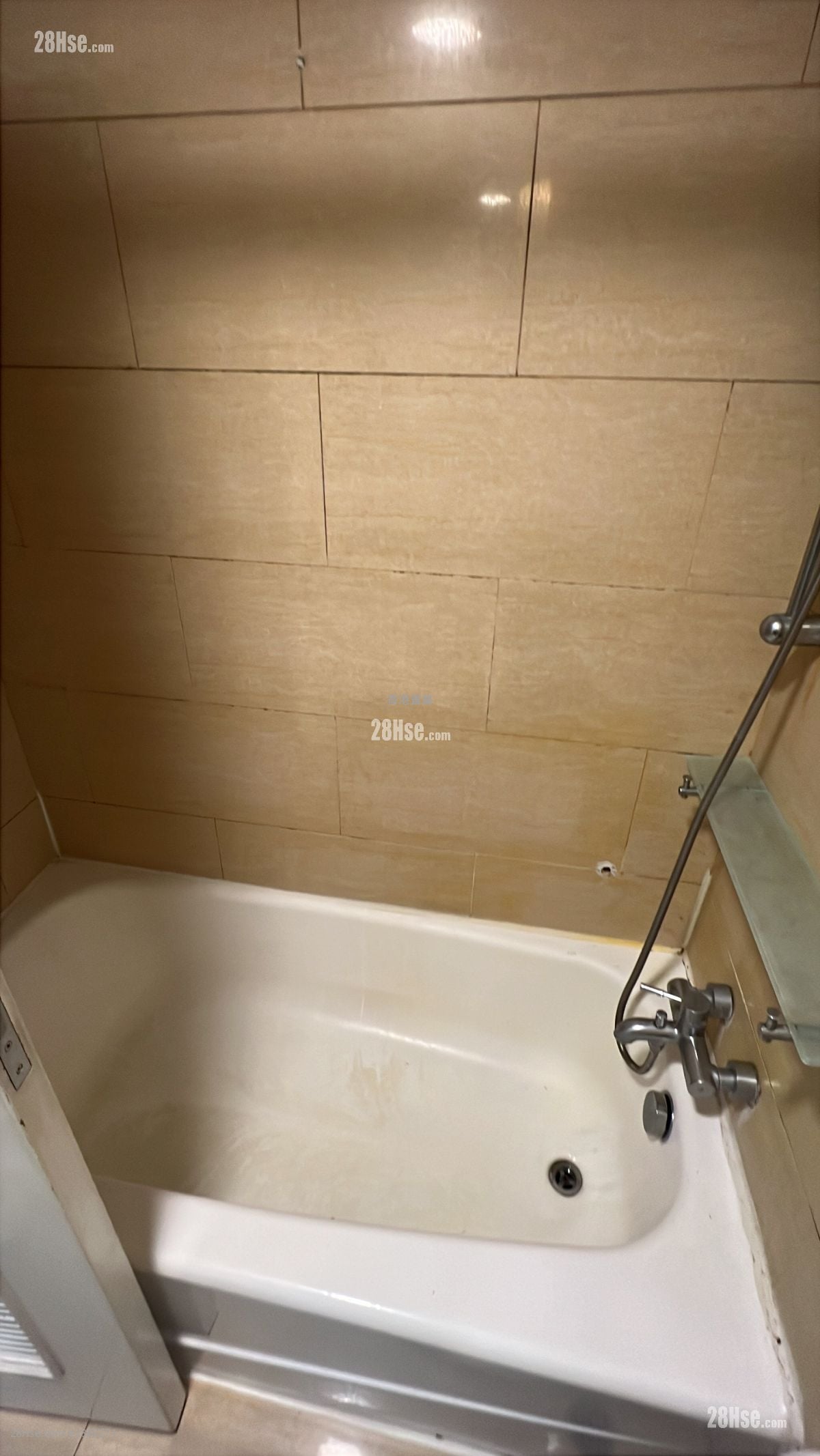 Banyan Garden Rental 2 Bedrooms 493 ft²