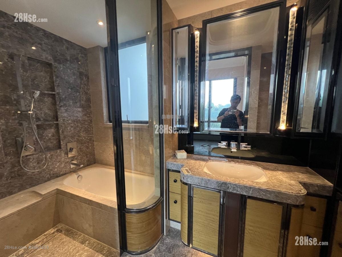 Eden Manor Rental 3 Bedrooms 961 ft²