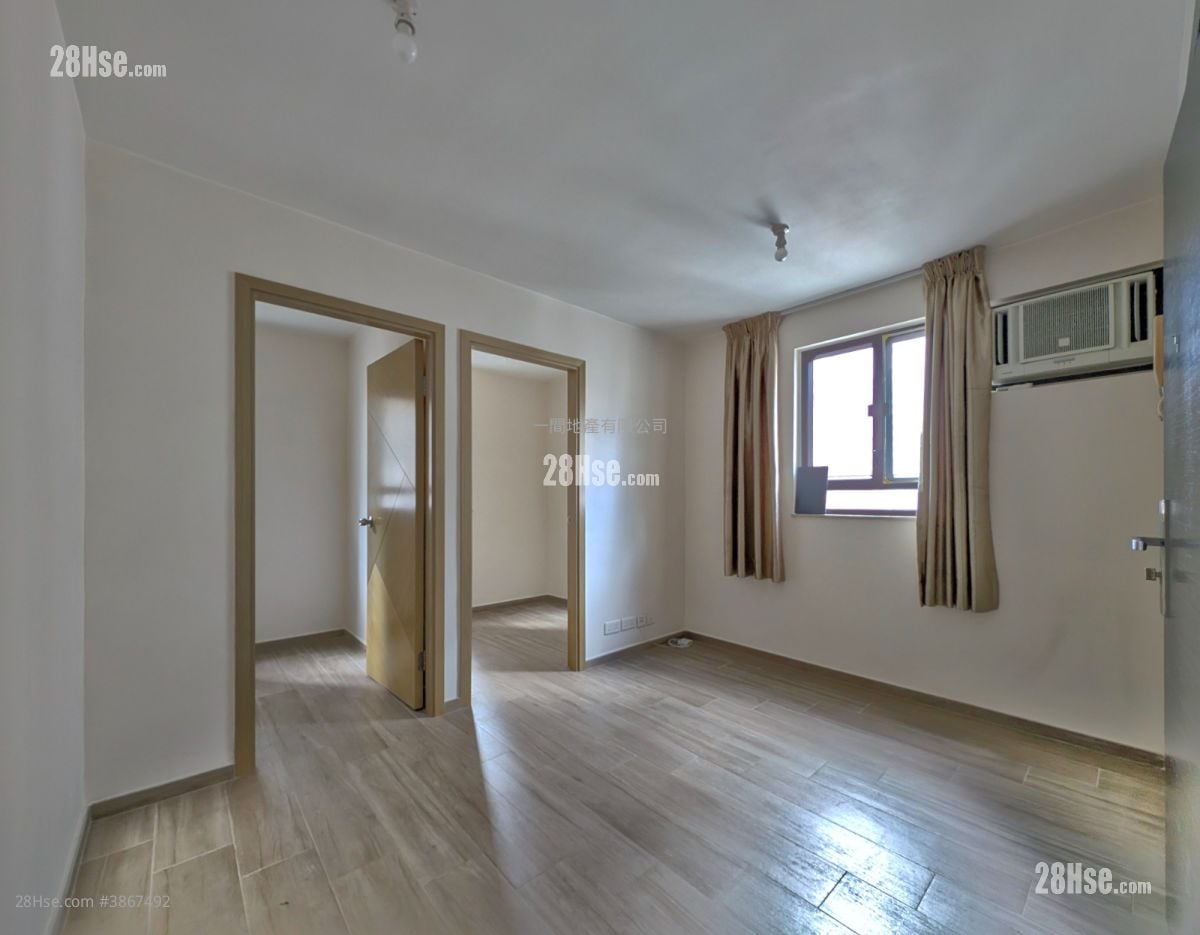 Galway Court Rental 2 Bedrooms , 1 Bathroom 311 ft²