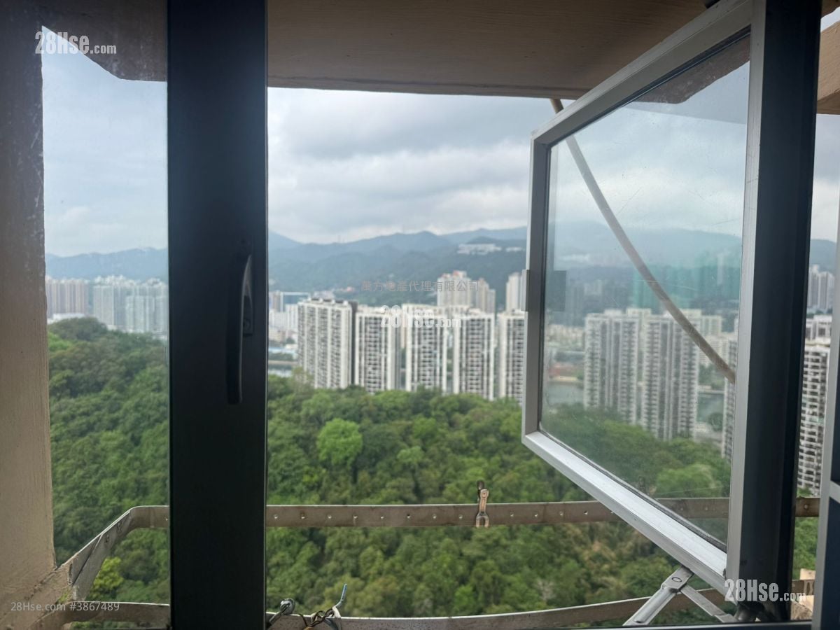 Yue Tin Court Sell 2 Bedrooms , 1 Bathroom 414 ft²