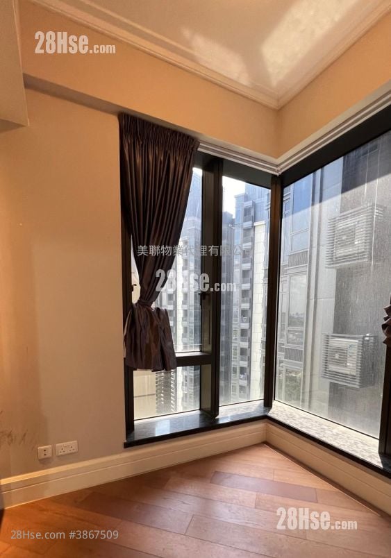 Eden Manor Rental 3 Bedrooms , 2 Bathrooms 967 ft²